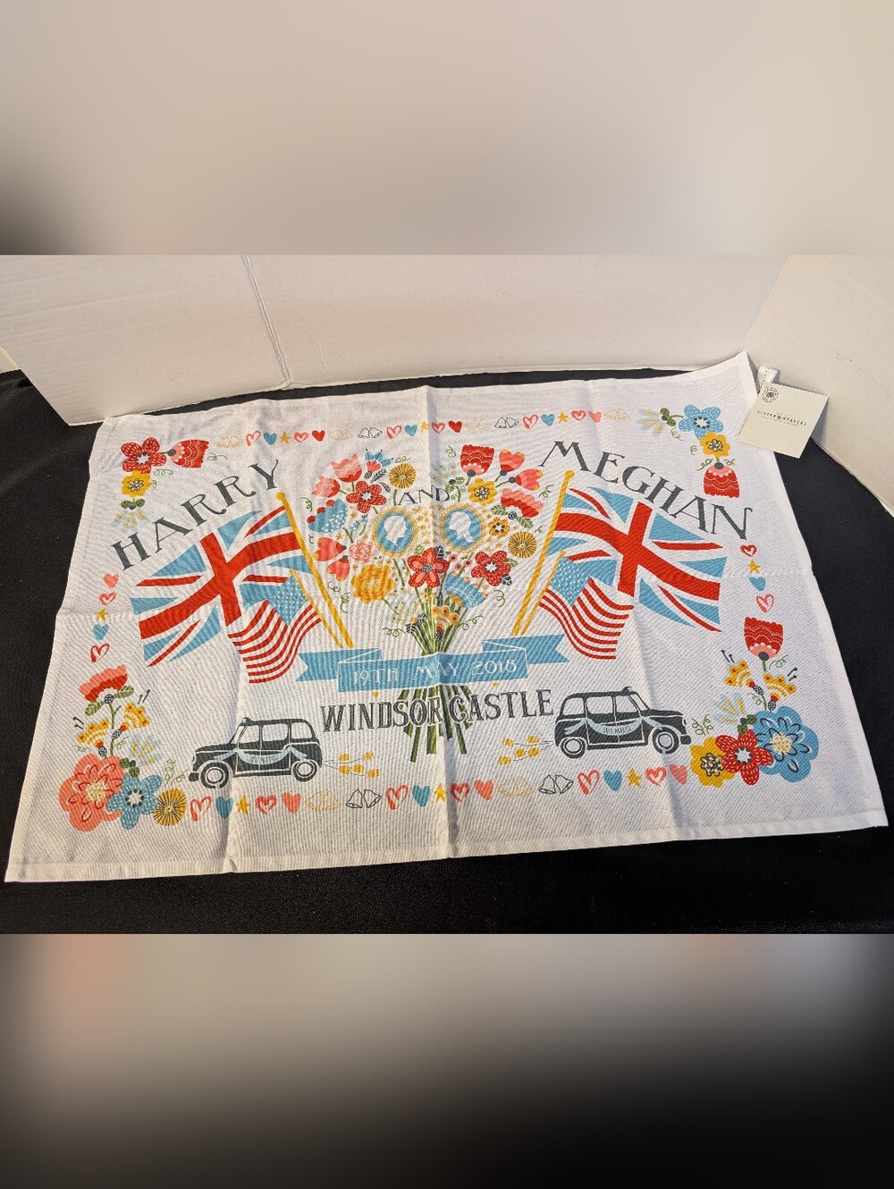 NWT Harry & Meghan Royal Wedding Tea Towel Ulster Weavers Windsor Castle 28 x 19